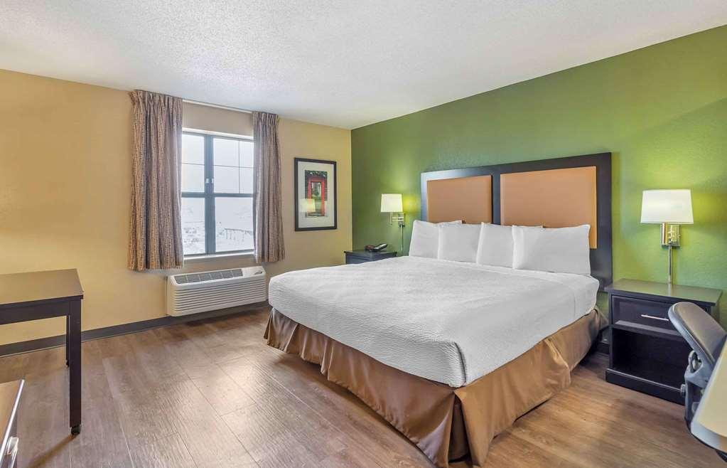 Extended Stay America Select Suites - Chicago - Даунерс-Гров Номер фото